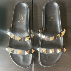 Valentino Rockstud “Birkenstocks” 38